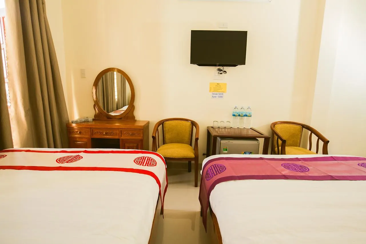 Binh An Hotel Nha Trang 2*,